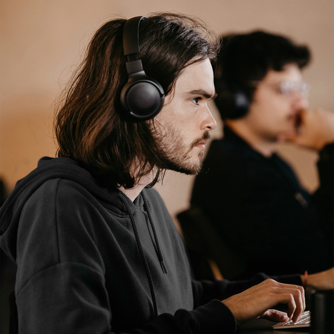 Transcription Team Typing 1000