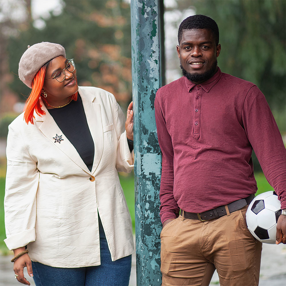 Migrant Help Story 3 Pair